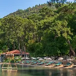 Hotel Bay