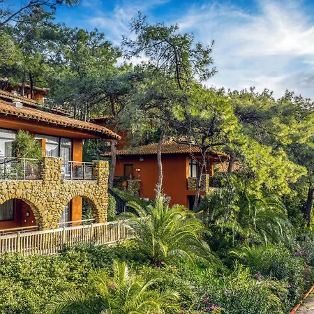 Bay Ξενοδοχείο