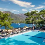 Bay Hotel
