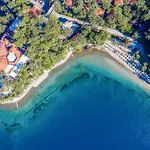 Bay Hotel 5*
