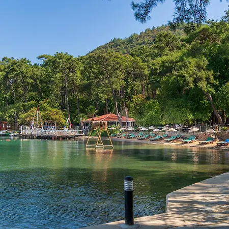 Hotel Bay