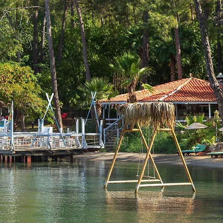 Bay Hotel 5*