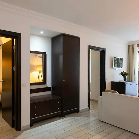 Bay Hotel 5*