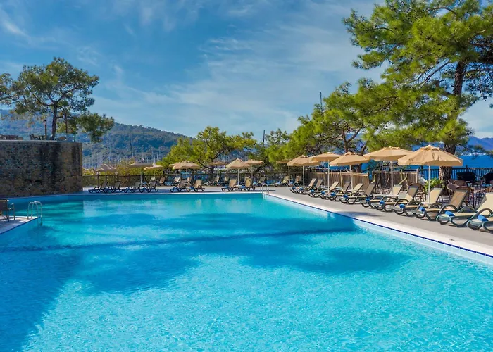 Bay Ξενοδοχείο