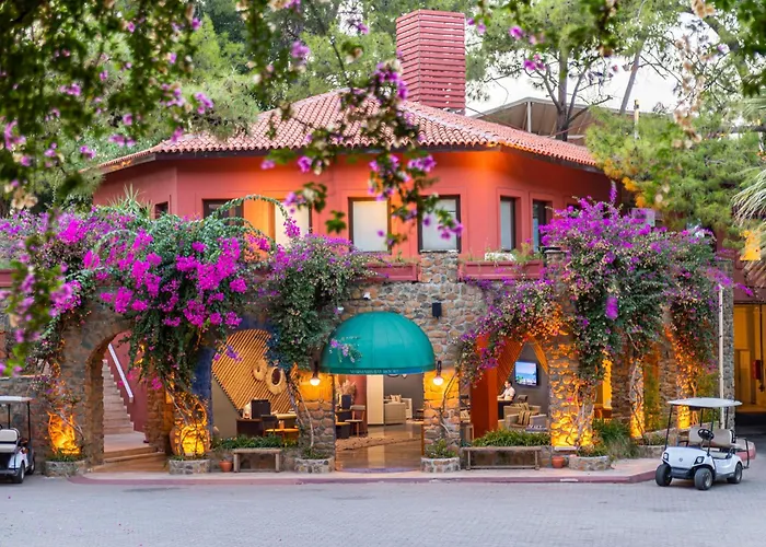 Bay 5* Μαρμαρίς